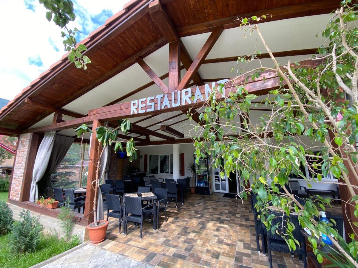Hotel Casa Centiu à Bran  Extérieur photo