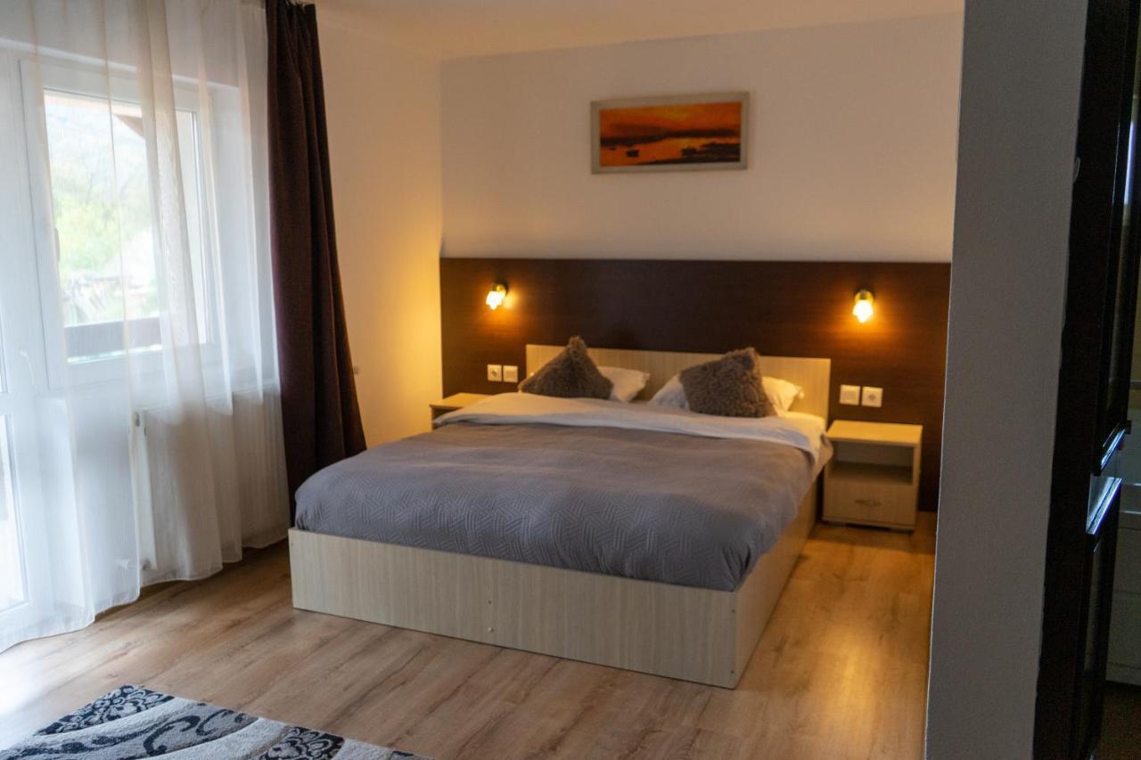 Hotel Casa Centiu à Bran  Extérieur photo