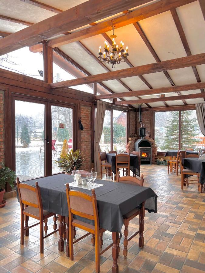Hotel Casa Centiu à Bran  Extérieur photo