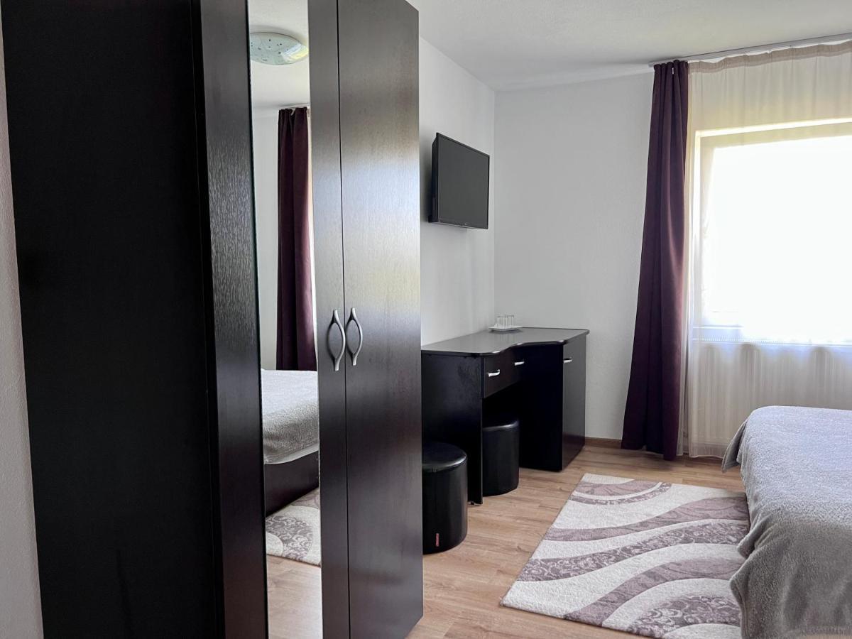 Hotel Casa Centiu à Bran  Extérieur photo
